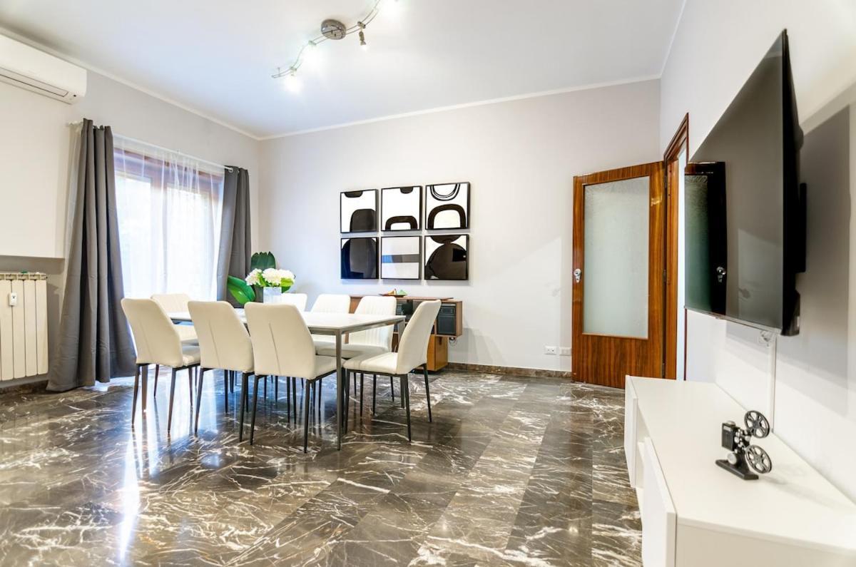 Elegant Retreat In Rome, Comfort & Style - Metro A Appartement